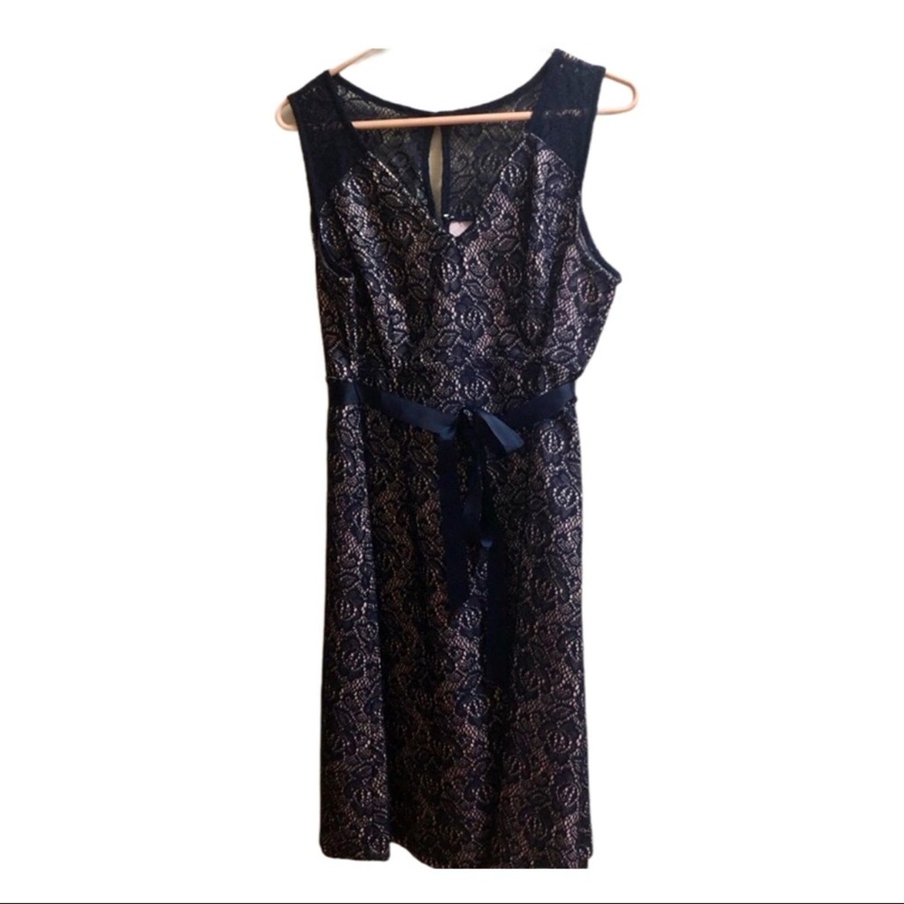 Motherhood maternity dressy lace dress size L